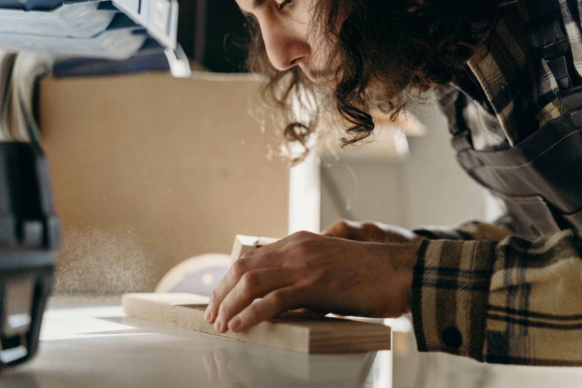 Madera de arena impresión 3D revelando grano de madera 4K